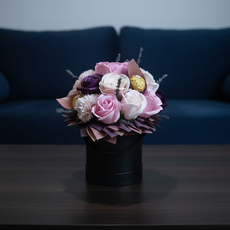 Flower Box Kwiaty Mydlane Róże Wieczny Bukiet Czekoladki Lawenda Prezent