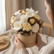 Flowerbox Róże Mydlane Wieczne Kwiaty Ferrero Rocher Elegancki Upominek Box
