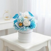 Wieczne Róże Mydlane Flowerbox Z Lizakami Chupa Chups Niebieski Bukiet Box
