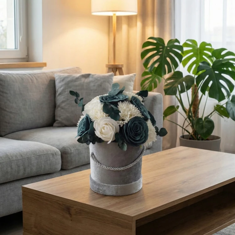 Flower Box Kwiaty Mydlane Welurowy Róże Eukaliptus Prezent Wieczne Kwiaty