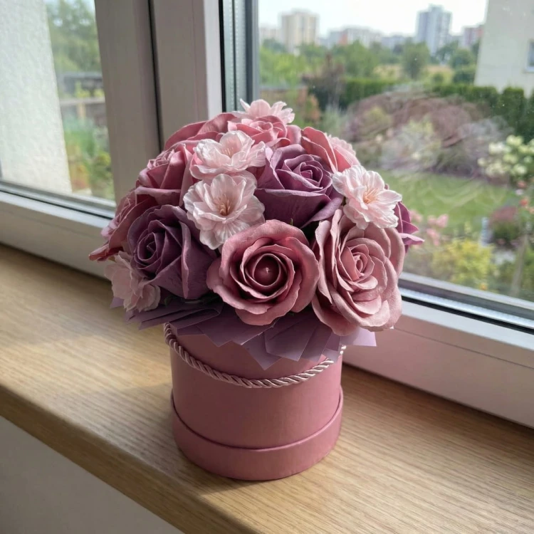 Flower Box Premium Róże Mydlane Wieczne Kwiaty Bukiet Pachnący Różowy