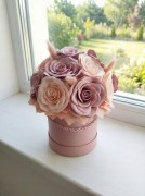Flower box Wieczne Róże Różowe Prezent Na Urodziny Imieniny Dzień Kobiet