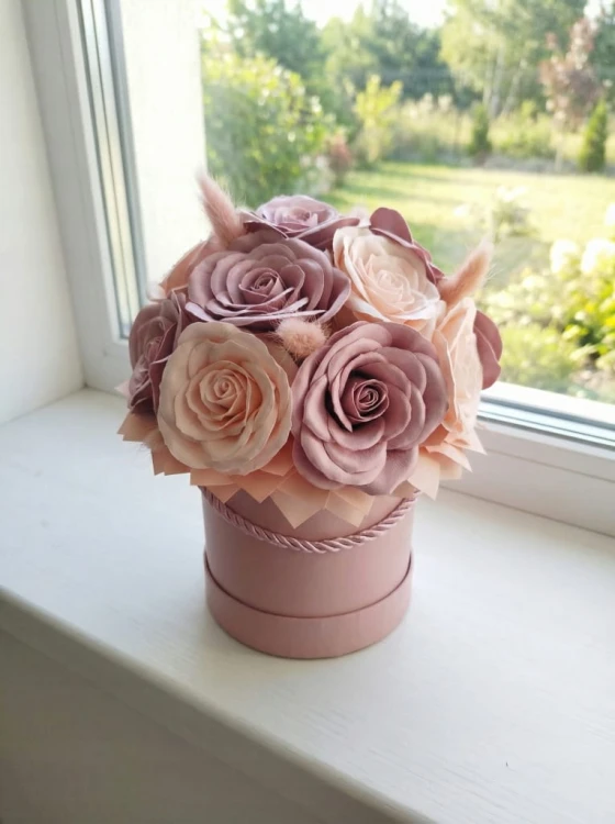 Flower box Wieczne Róże Różowe Prezent Na Urodziny Imieniny Dzień Kobiet