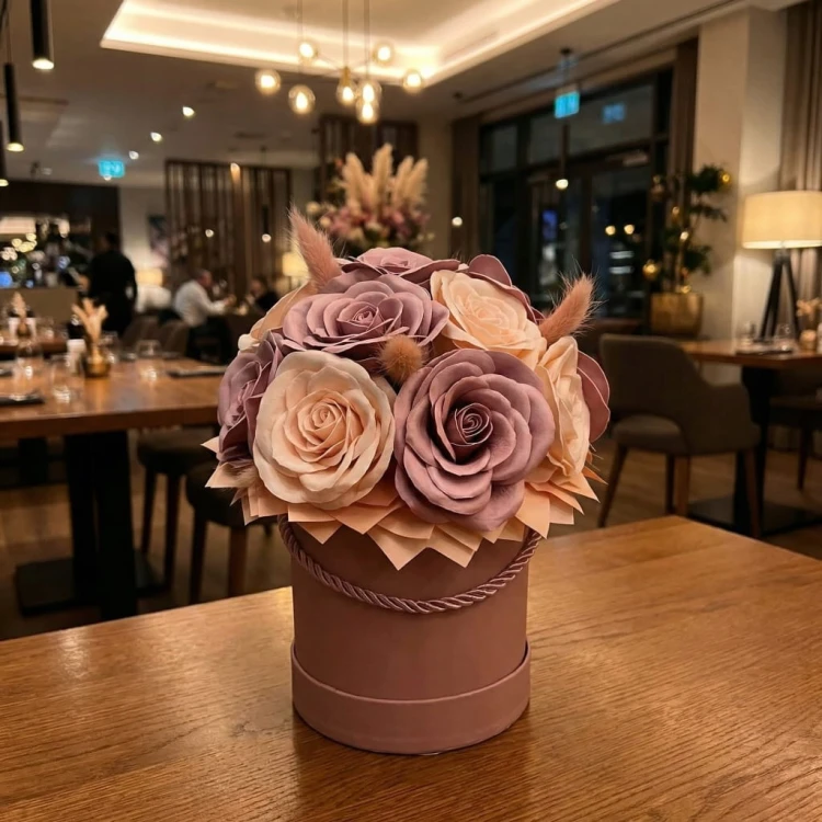 Flower box Wieczne Róże Różowe Prezent Na Urodziny Imieniny Dzień Kobiet