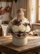 Premium Flower Box Wielkanocny Zając Kwiaty Mydlane Beżowy Stroik Handmade